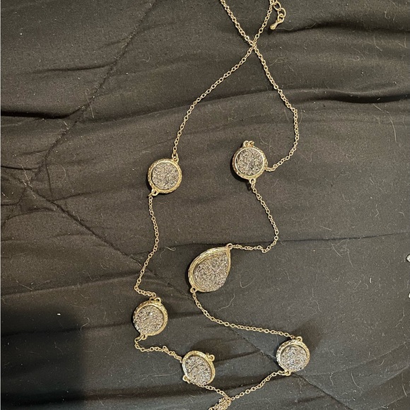 🚨3 for $15🚨 Lot of 4 Statement Necklaces - Picture 5 of 6